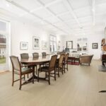 LV-1202-SOLITARY OASIS